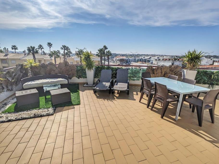 Apartmán Penthouse With Sea View & Private Terrace Guia  Exteriér fotografie