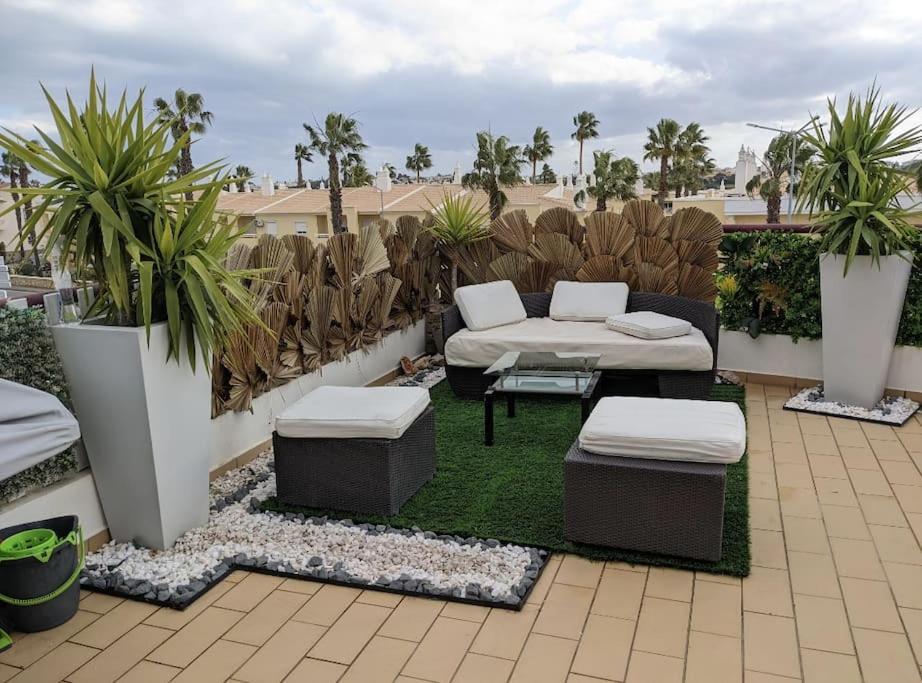Apartmán Penthouse With Sea View & Private Terrace Guia  Exteriér fotografie